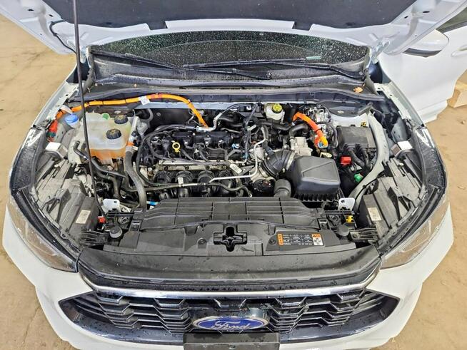 Ford Escape Najwyższa wersja wyposażenia ST LINE ELITE / AWD / Hybryda