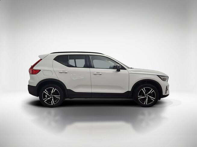 Volvo XC 40 B4 Plus Dark aut ! Z Polskiego Salonu ! Faktura VAT !
