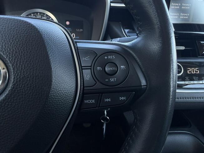 Toyota Corolla I właściciel Serwis ASO VAT 23% Bezwypadkowy Salon Polska Poleasingowy