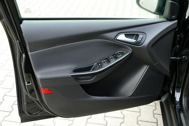 Ford Focus 2,0 TDCi 150Km Bi Xenon Ledy Duża Navi Sony Grzana Kiera Fotele Full