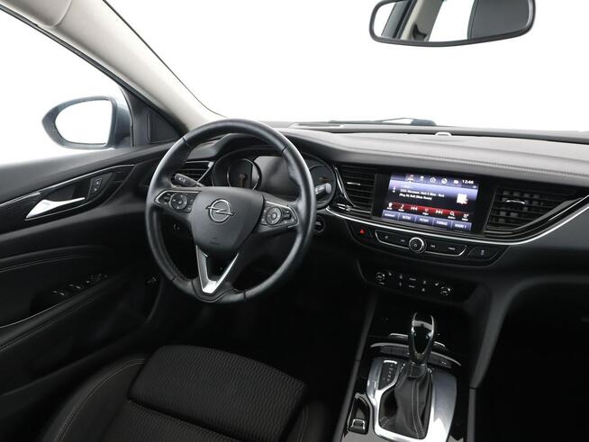 Opel Insignia Sports Tourer automat full LED navi kamera i czujniki parkowania e. fotele auto klim