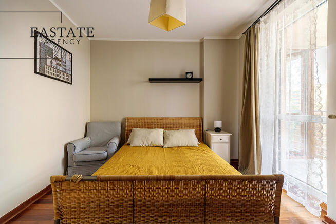 Balkon, Parking, Zamknięte Osiedle, Metro-8min!