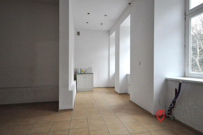 Przestronny lokal w centrum miasta 73 m2