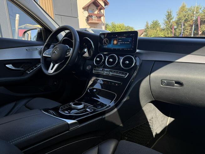 Mercedes C 200 Serwis ASO VAT 23% Salon Polska krajowy poleasingowy