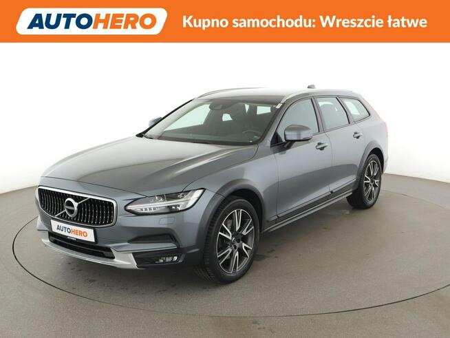 Volvo V90 Cross Country