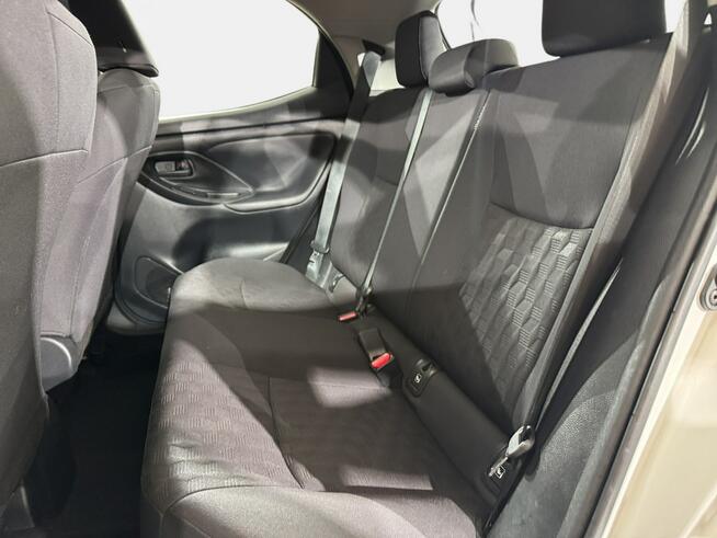 Toyota Yaris VAT 23% Comfort 1.5VVT-i 125KM M6 2024 r., salon PL, I właściciel