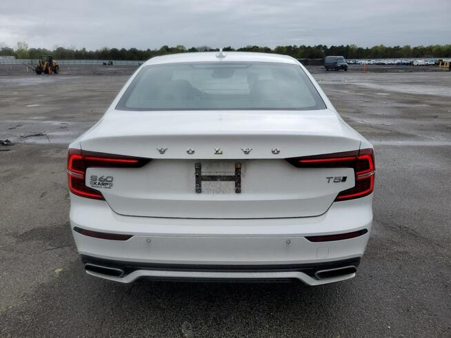 Volvo S60 R-DESIGN / AWD / T5 / niski przebieg