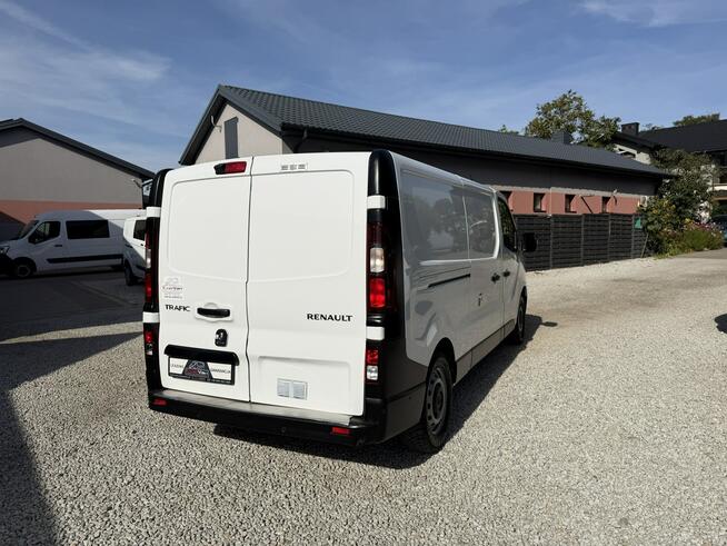 Renault Trafic long L2H1 2,0 130KM pełna opcja warsztat