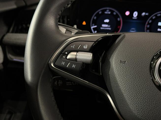 Škoda Superb VAT 23% Combi Selection 2.0TSI 265KM DSG 4x4 2024 r., salon PL, V