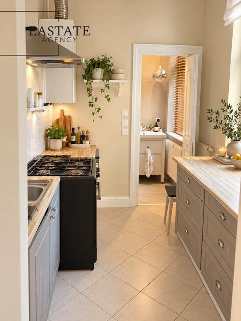 Wyjątkowy adres w Dolnym Sopocie, zabytkowa kamienica, 83 m², 3 pok