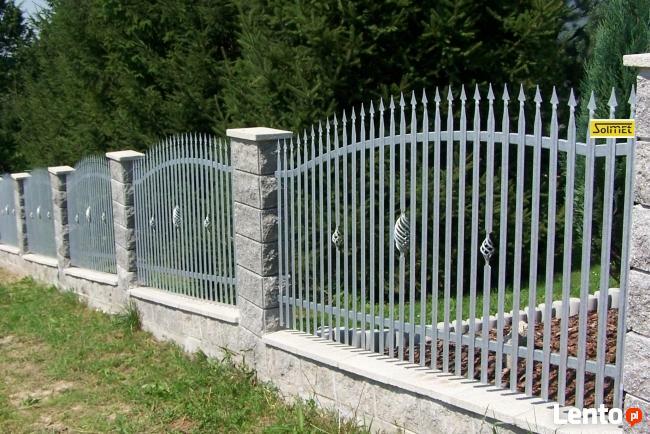 ogroszenie bramy sztachety ogrodzenia barierki tralki auto