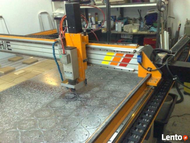 Frezowanie i wycinanie ploterem CNC