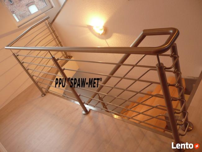 Balustrady, poręcze, balkony ze stali nierdzewnej