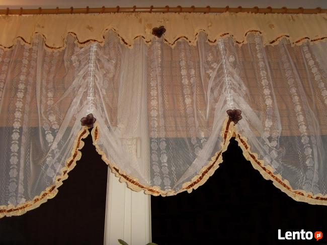 FIRANKA BIAŁA, ŻAKARDOWA, Z ŻÓŁTĄ FALBANĄ =WROCŁAW=