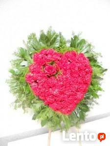 Wieńce i wiązanki pogrzebowe, stroiki na grób