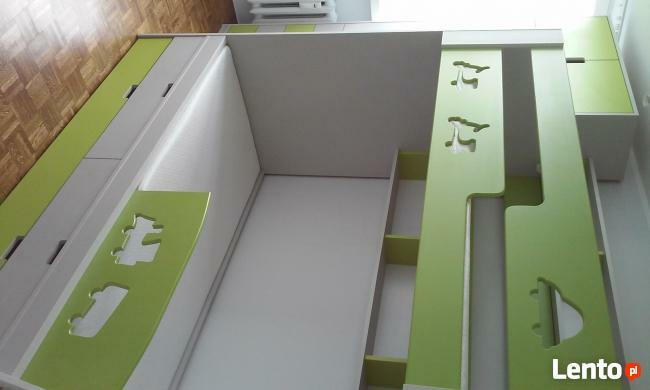 łózka na antresoli