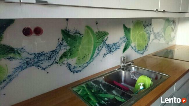 Kabiny prysznicowe lustra parawany nawannowe drzwi