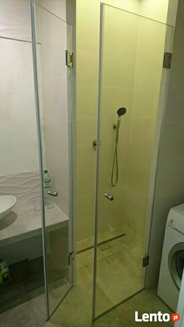 Kabiny prysznicowe lustra parawany nawannowe drzwi