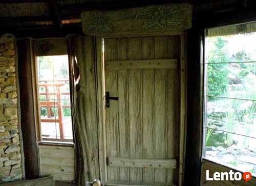 Drzwi drewniane - stylowe, rustykalne, rzeźbione