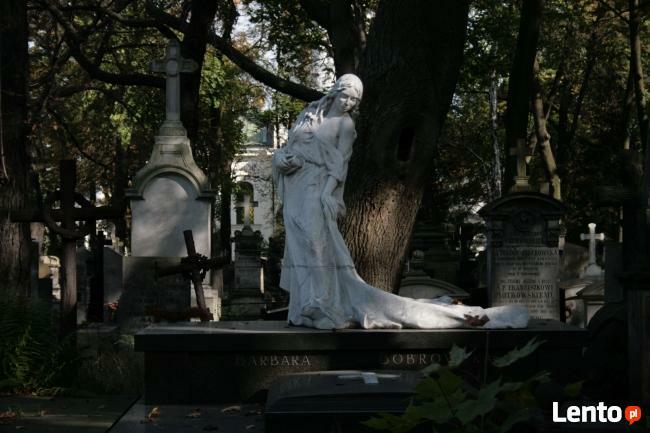 Mowa pogrzebowa skrzypce przy grobie