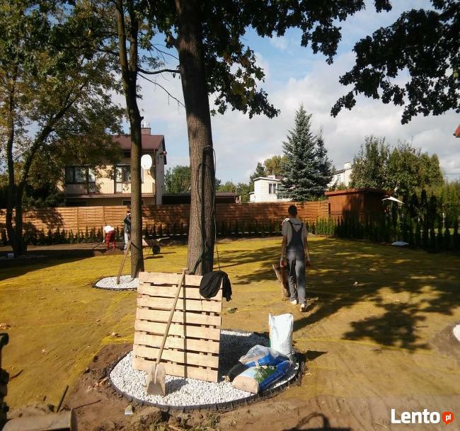 Minikoparka, Usługi minikoparką wykopy wiertnica , świder