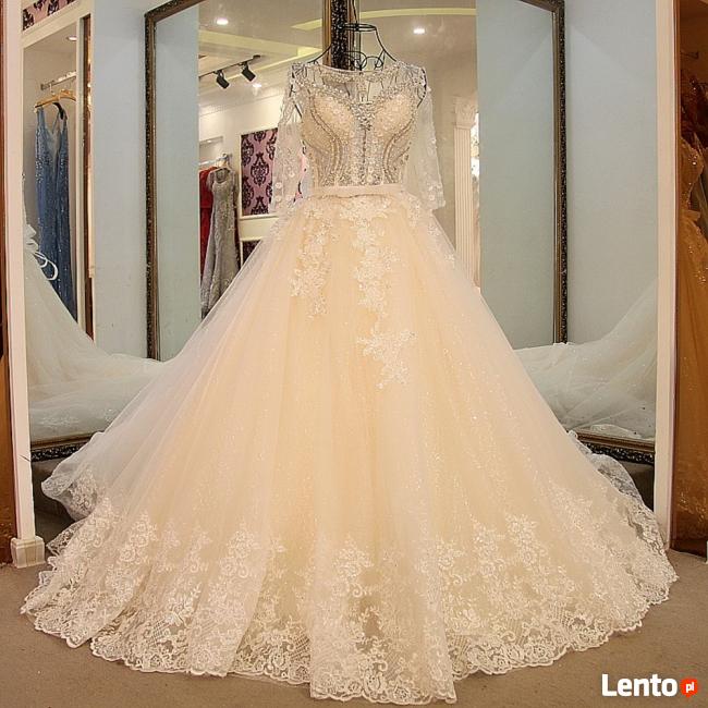 Salon sukien ślubnych WHITE LADY