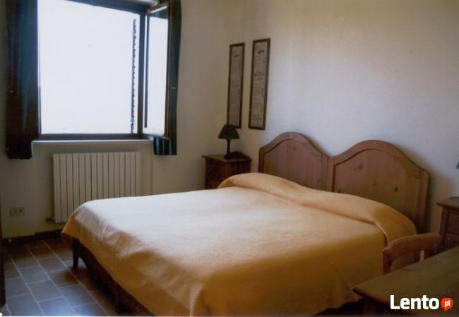 We Włoszech, w pobliżu morza Cattolica z kompleksem mieszkan