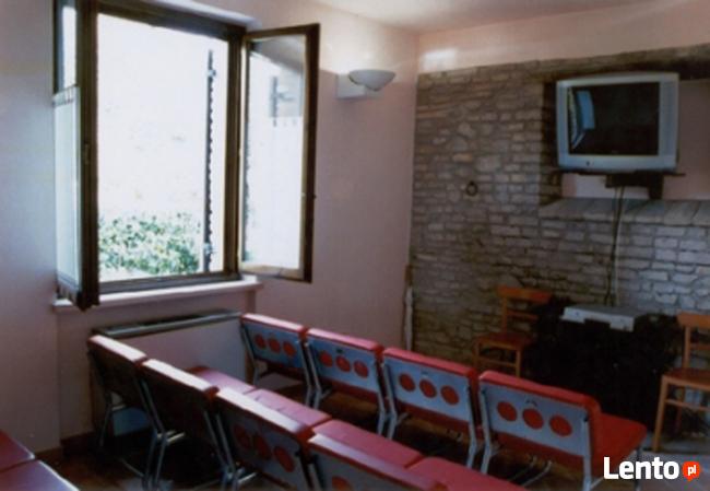 We Włoszech, w pobliżu morza Cattolica z kompleksem mieszkan