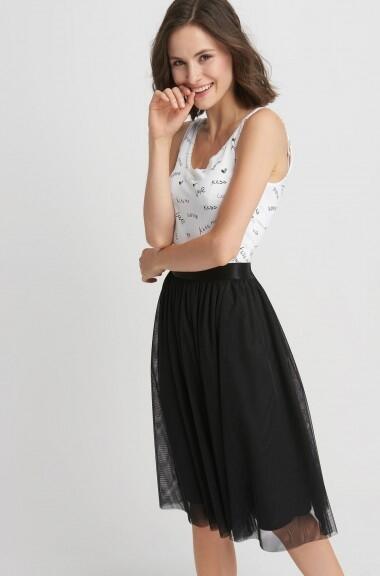 Biały top z nadrukiem Orsay