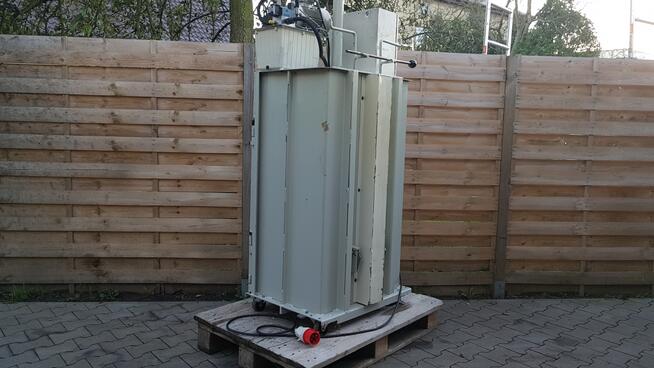 BELOWNICA Pionowa PRASA MAKULATURY Foli Odpadów Hydrauliczna