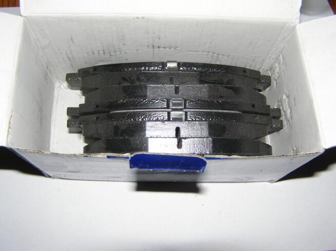 Klocki Hamulcowe Avensis,Carina,MR 2 ,Front