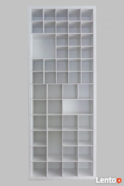 Gablota drewniana kolekcjonerska / półka na modele