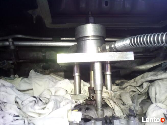 Wykrecanie urwanych świec żarowych Wyciąganie wtrysków