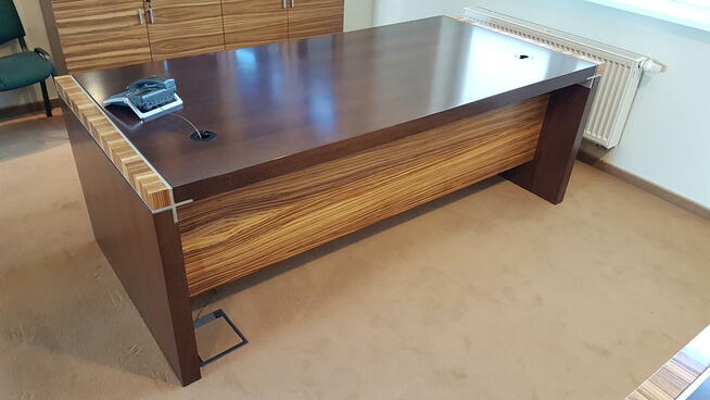 Eleganckie meble gabinetowe