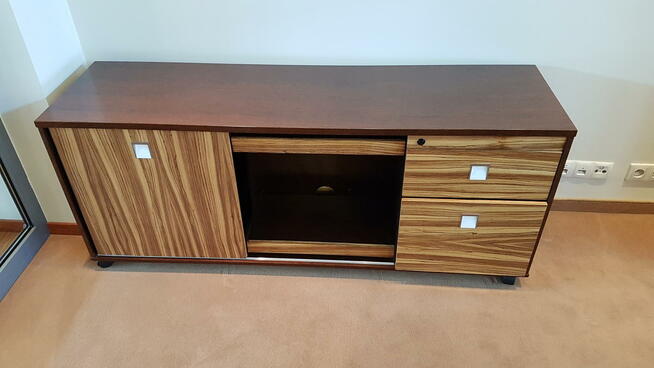 Eleganckie meble gabinetowe