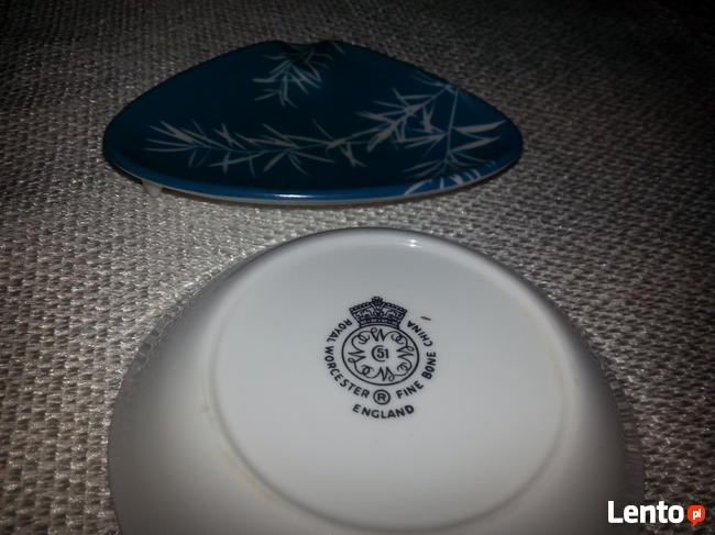 Popielniczka i spodek po 12zl