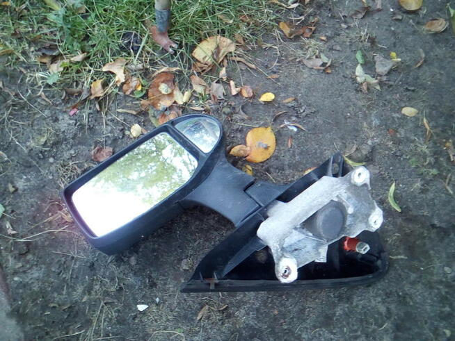 ZDERZAK tył drzwi kola FORD TRANSIT MKVI 00-06r 2.0tdci