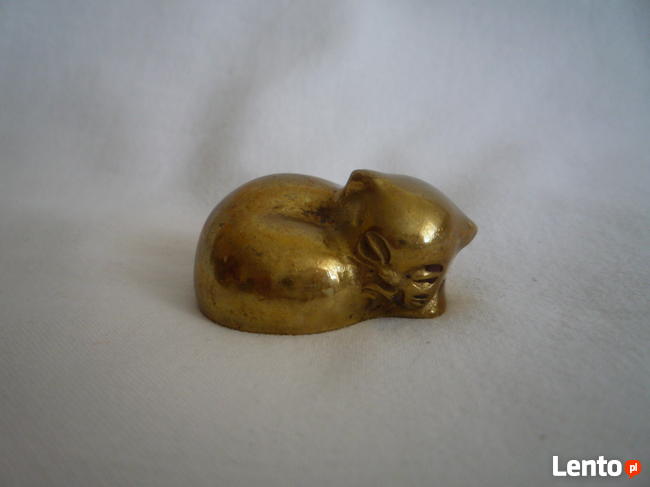 Mosiądz Figurki z mosiądzu Bucik