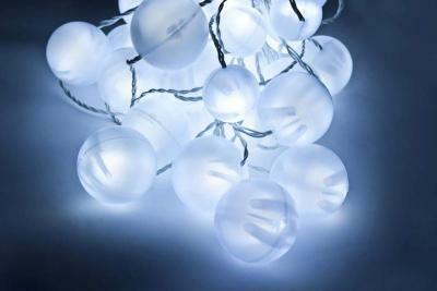 Ogrodowe kule LED, świecąca girlanda - SZNUR 40 szt.