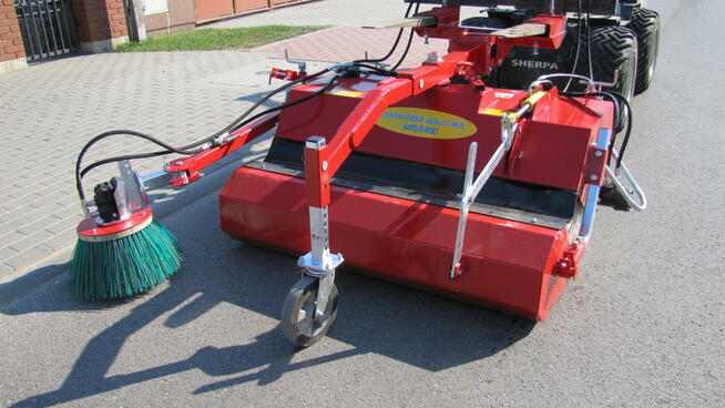 Zamiatarka z koszem 600/1500 do wózka widłowego, ładowarki