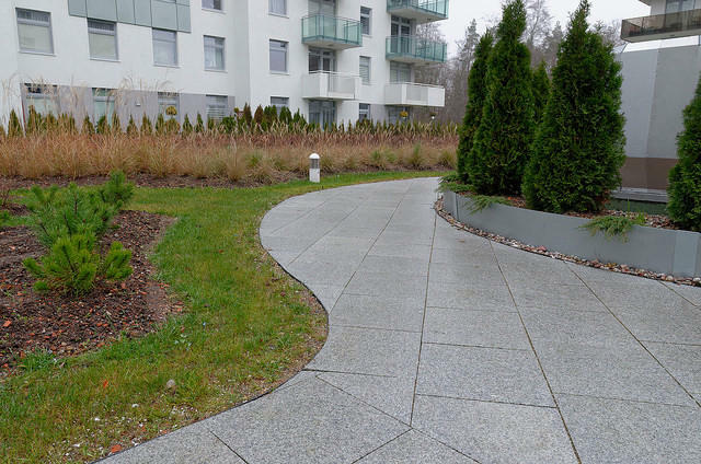 Granit płyty 60x60x2cm płomieniowany Szczecin