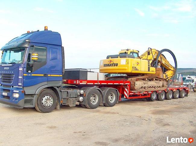 Niskopodwoziowy transport kombajnów koparek pojazdów lawetą