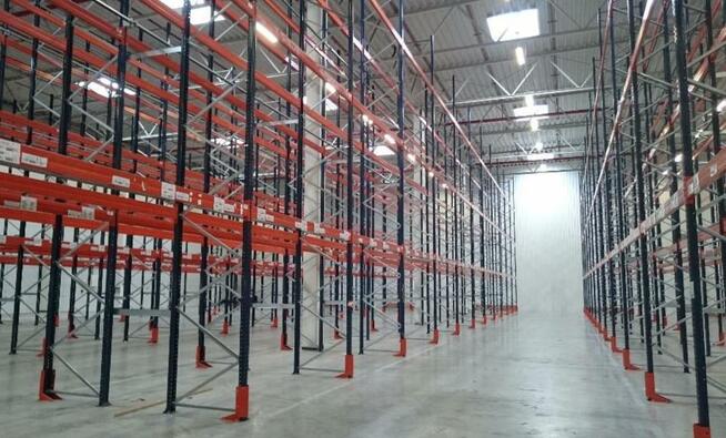 Montaż regałów magazynowych