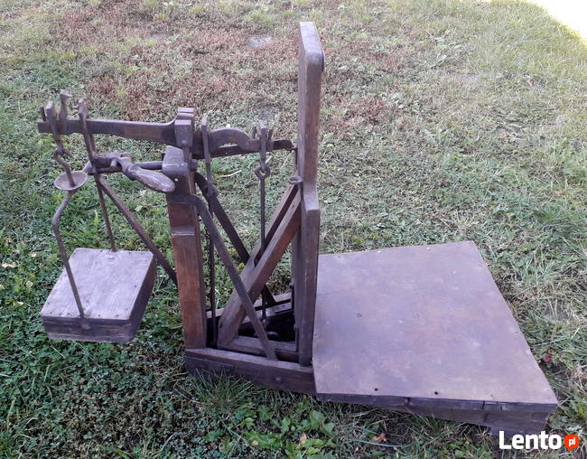 Przedwojenna waga dziesiętna.