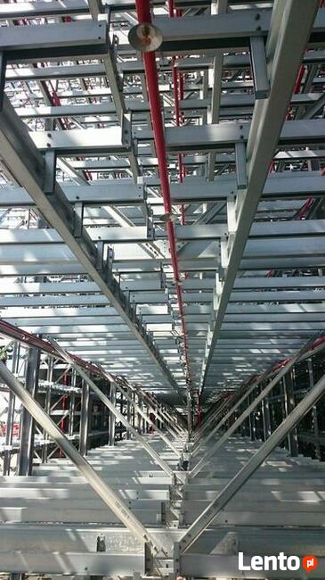 Montaż regałów magazynowych