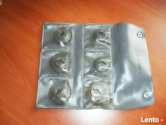 tanio sprzedam kółka zębate od dziurkarki BROTHER