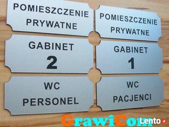 oznaczenie toalet, na drzwi