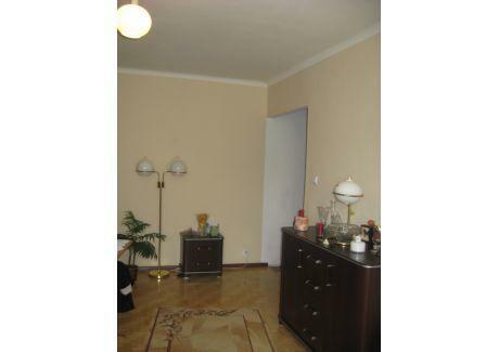 Zadbana kawalerka w bardzo dobrej lokalizacji w Śródmieściu