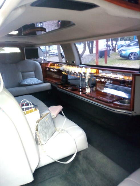 Limuzyna na Ślub, wesele, wieczór kawalerski, panieński