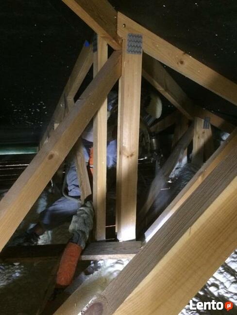 ocieplanie poddaszy, izolacje natryskowe pianą PUR